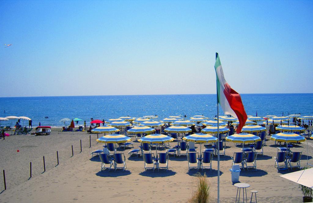 Villa Del Sole Terracina Exterior foto